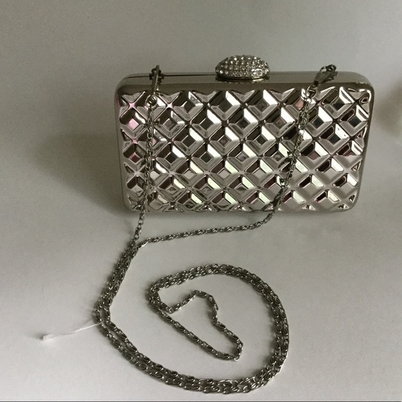 Natasha Couture Silver Crossbody / Clutch Box Bag - Picture 5 of 11